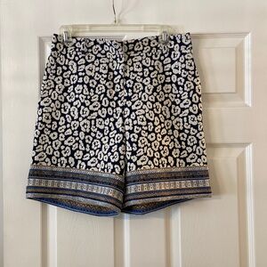 J.M.Laughlin Women’s Shorts size 4 excellent condition please see all photos
